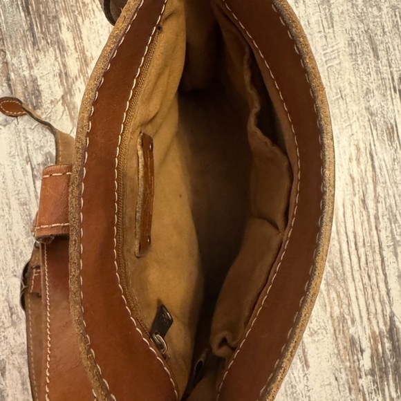 Patricia Nash Leather Crossbody Bag - Picture 9 of 10